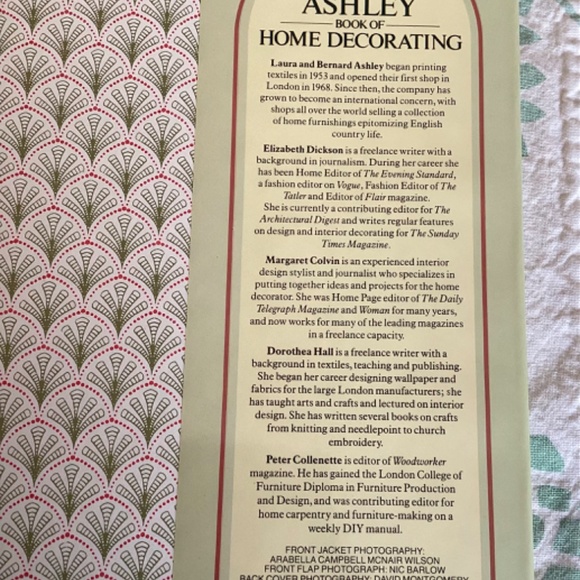 The Laura Ashley Book of Home Decorating - Vintage 1982-85 - Picture 11 of 11